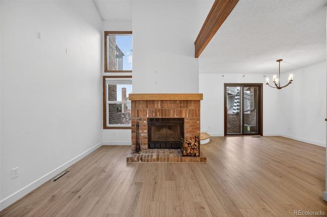 4110 S Evanston Circle B, Aurora, CO 80014