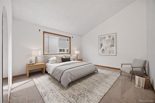 4110 S Evanston Circle B, Aurora, CO 80014