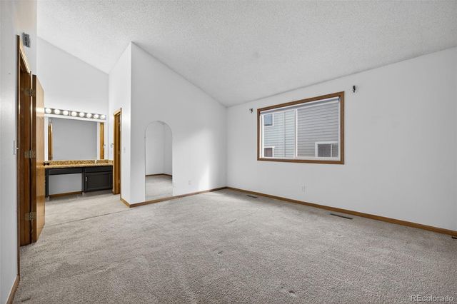 4110 S Evanston Circle B, Aurora, CO 80014