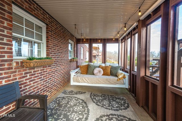 179 Cindy Anne Drive, Gray, TN 37615