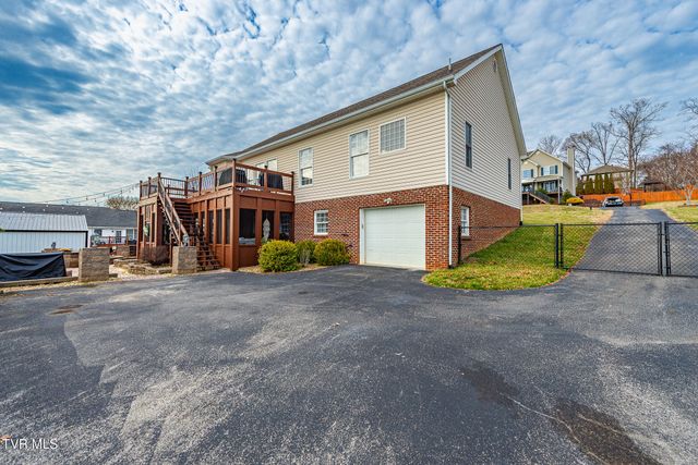 179 Cindy Anne Drive, Gray, TN 37615