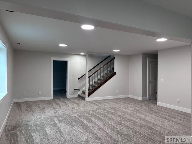 5873 Macrae Dr, Idaho Falls, ID 83402