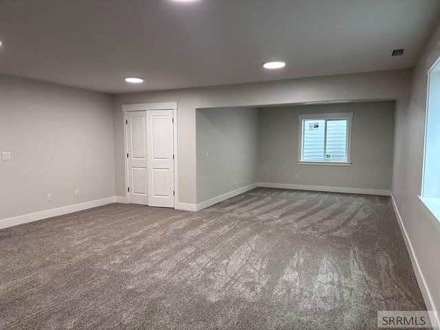 5873 Macrae Dr, Idaho Falls, ID 83402