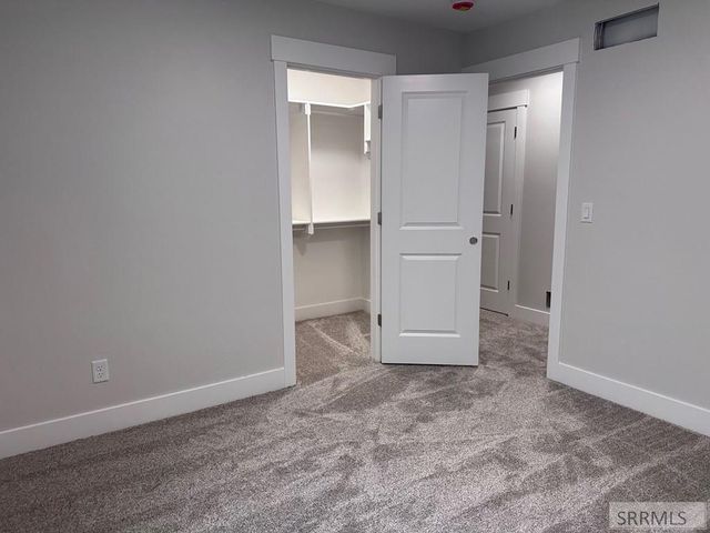 5873 Macrae Dr, Idaho Falls, ID 83402