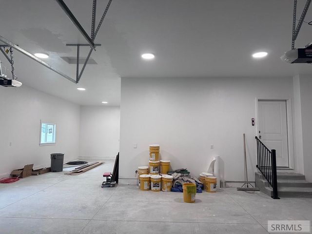 5873 Macrae Dr, Idaho Falls, ID 83402