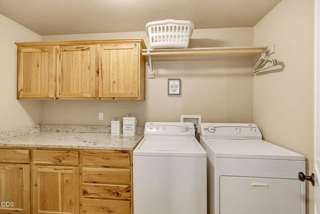 1003 SE Grandview Avenue, Grants Pass, OR 97527