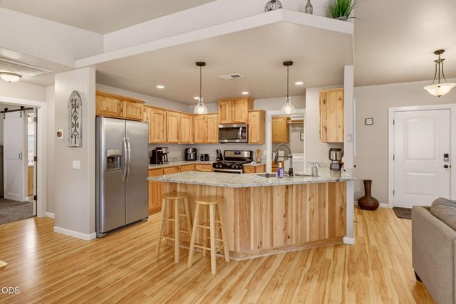 1003 SE Grandview Avenue, Grants Pass, OR 97527