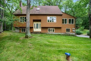 94 Baboosic Lake Road, Amherst, NH 03031