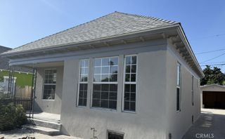 1546 W 70th Street, Los Angeles, CA 90047