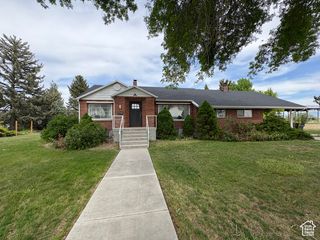 1215 S 100 E, Tremonton, UT 84337