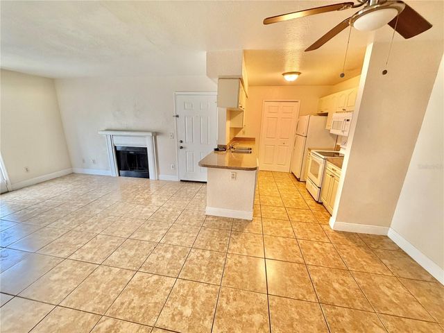 2550 N ALAFAYA TRAIL 2103, Orlando, FL 32826