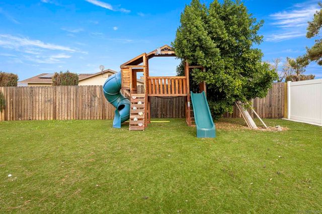 12730 8Th St, Yucaipa, CA 92399