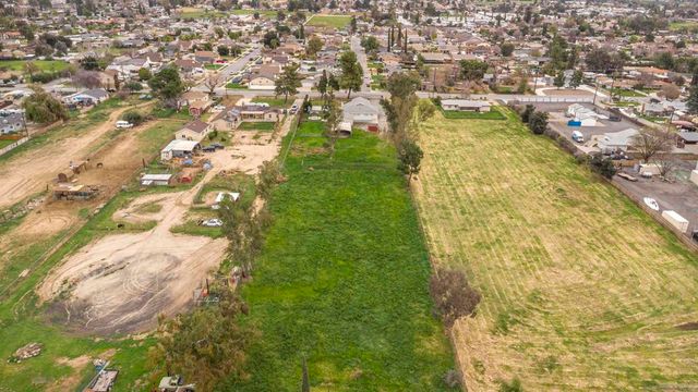 12730 8Th St, Yucaipa, CA 92399