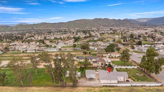 12730 8Th St, Yucaipa, CA 92399