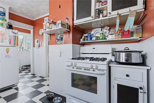 87 Elder Street, Pawtucket, RI 02860