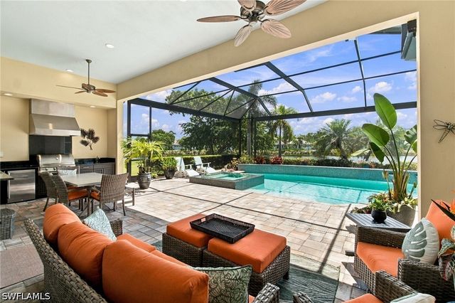 6305 Lyford Isle DR, Naples, FL 34113