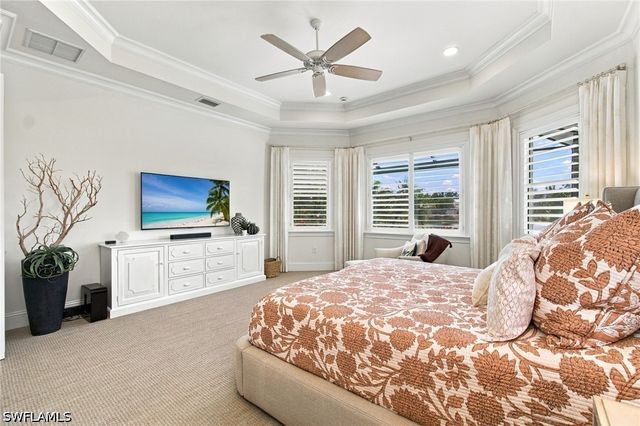 6305 Lyford Isle DR, Naples, FL 34113