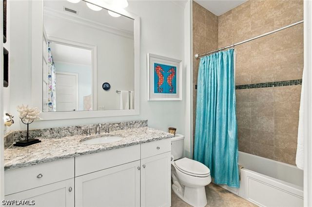 6305 Lyford Isle DR, Naples, FL 34113