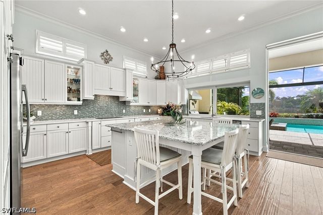 6305 Lyford Isle DR, Naples, FL 34113
