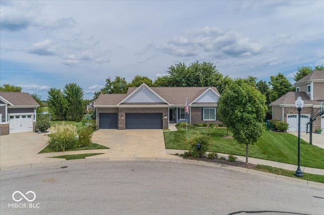 10237 Maiden Court, Fishers, IN 46040
