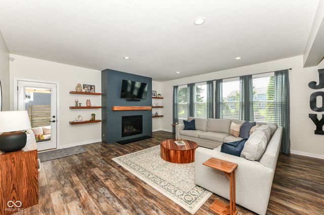 3621 Shady Lake Drive, Westfield, IN 46074