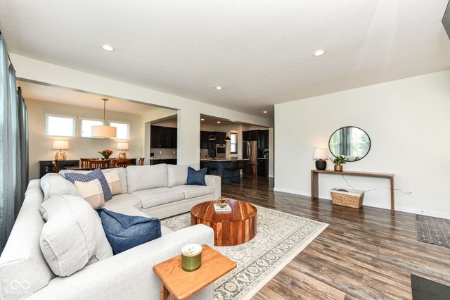 3621 Shady Lake Drive, Westfield, IN 46074