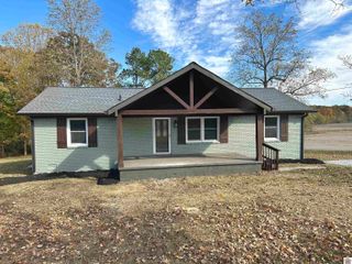 28 Herndon Circle, Cadiz, KY 42211