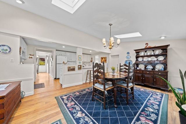 11 Old Country Way, Weymouth, MA 02188