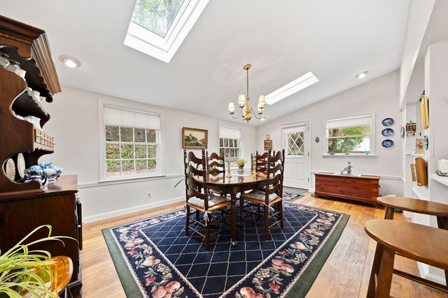 11 Old Country Way, Weymouth, MA 02188