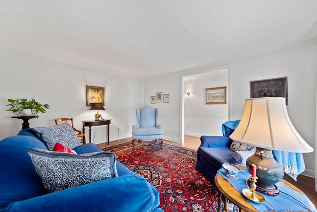 11 Old Country Way, Weymouth, MA 02188