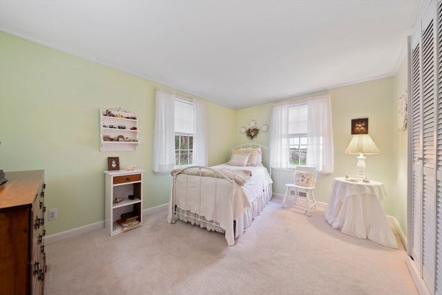 11 Old Country Way, Weymouth, MA 02188