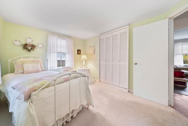 11 Old Country Way, Weymouth, MA 02188