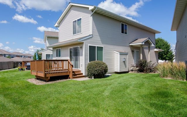 534 Sicily Court, North Liberty, IA 52317