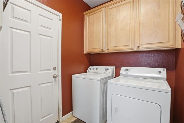 2718 San Juan Rd, Sacramento, CA 95833