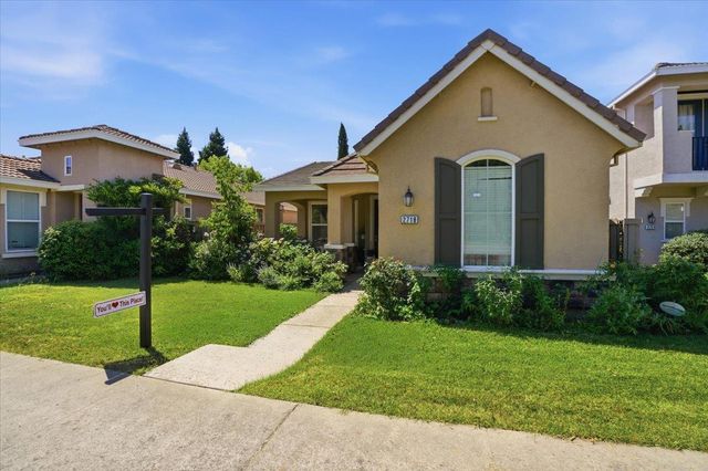 2718 San Juan Rd, Sacramento, CA 95833