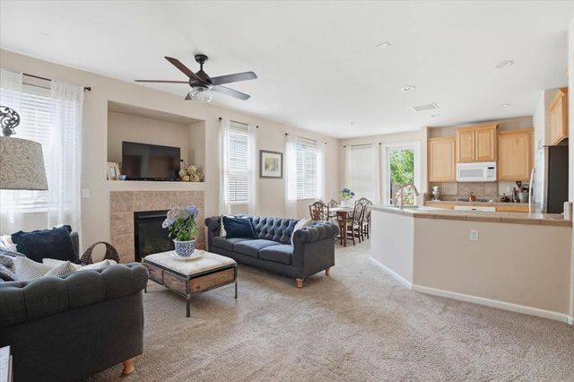 2718 San Juan Rd, Sacramento, CA 95833