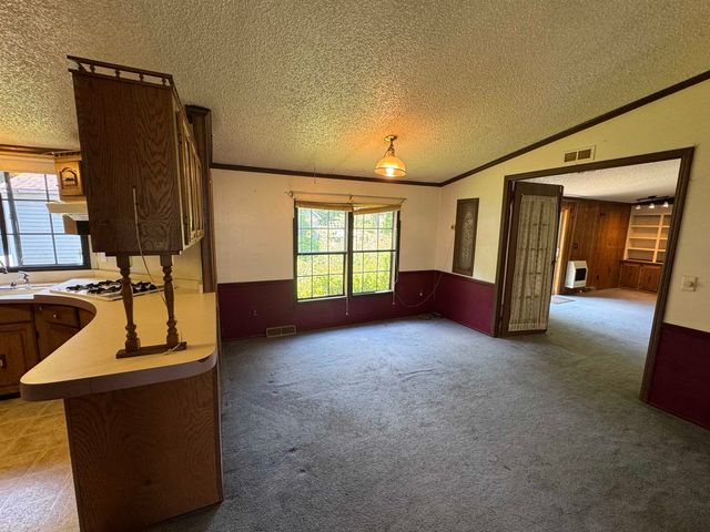 5 Camelot Drive, Wilmington, VT 05363