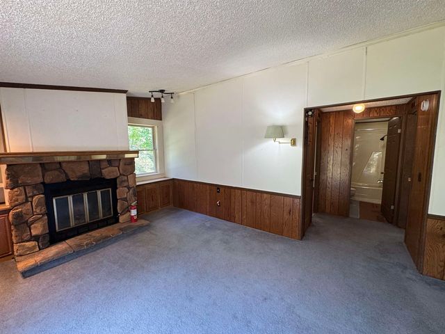 5 Camelot Drive, Wilmington, VT 05363