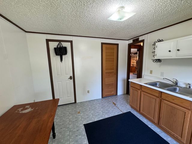 5 Camelot Drive, Wilmington, VT 05363
