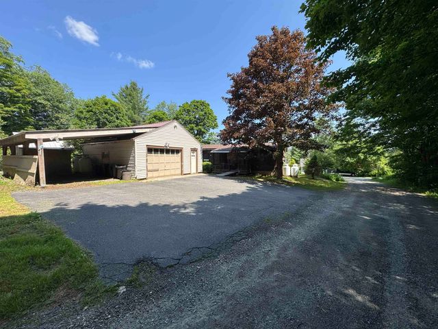 5 Camelot Drive, Wilmington, VT 05363