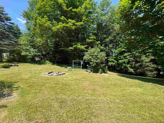 5 Camelot Drive, Wilmington, VT 05363