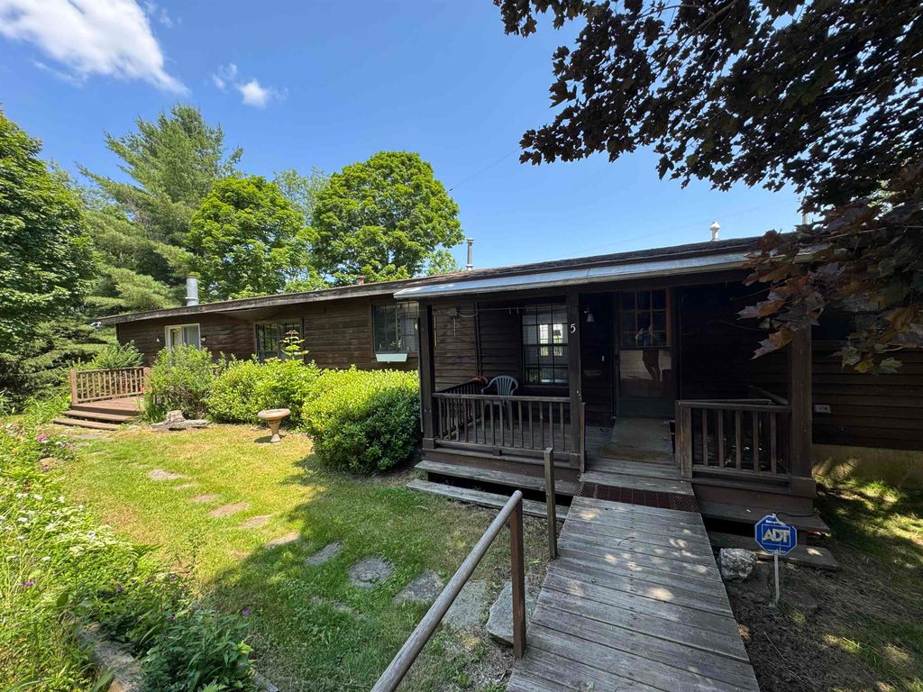 5 Camelot Drive, Wilmington, VT 05363