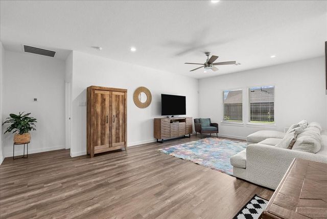 3109 Magnolia Pass Lane, League City, TX 77573