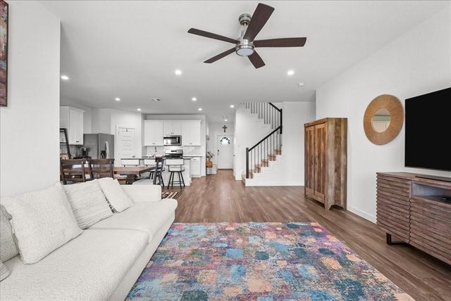 3109 Magnolia Pass Lane, League City, TX 77573