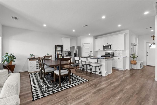 3109 Magnolia Pass Lane, League City, TX 77573