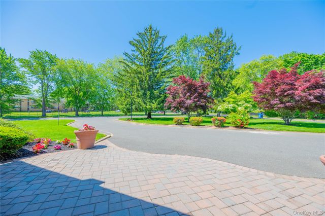 219 Artist Lake Drive, Middle Island, NY 11953