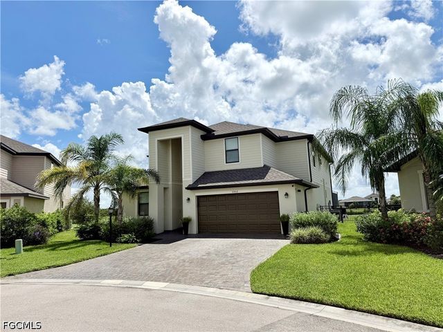 3302 Pasadena CT, Fort Myers, FL 33905