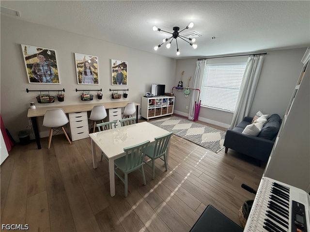 3302 Pasadena CT, Fort Myers, FL 33905