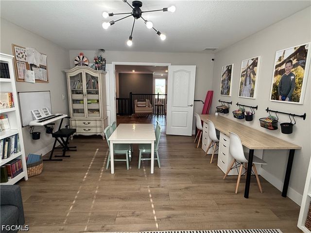3302 Pasadena CT, Fort Myers, FL 33905