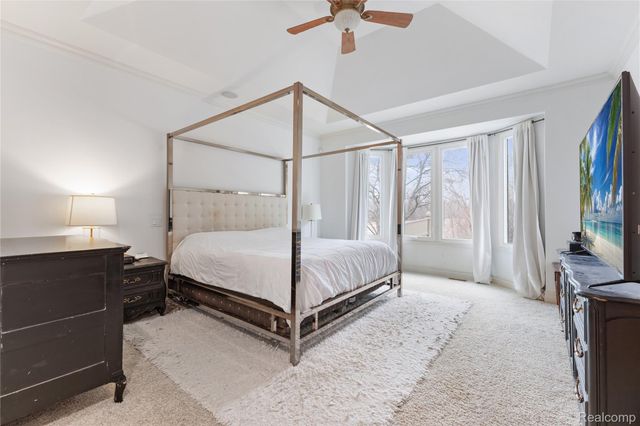 21675 Medallion Court, Macomb Township, MI 48044